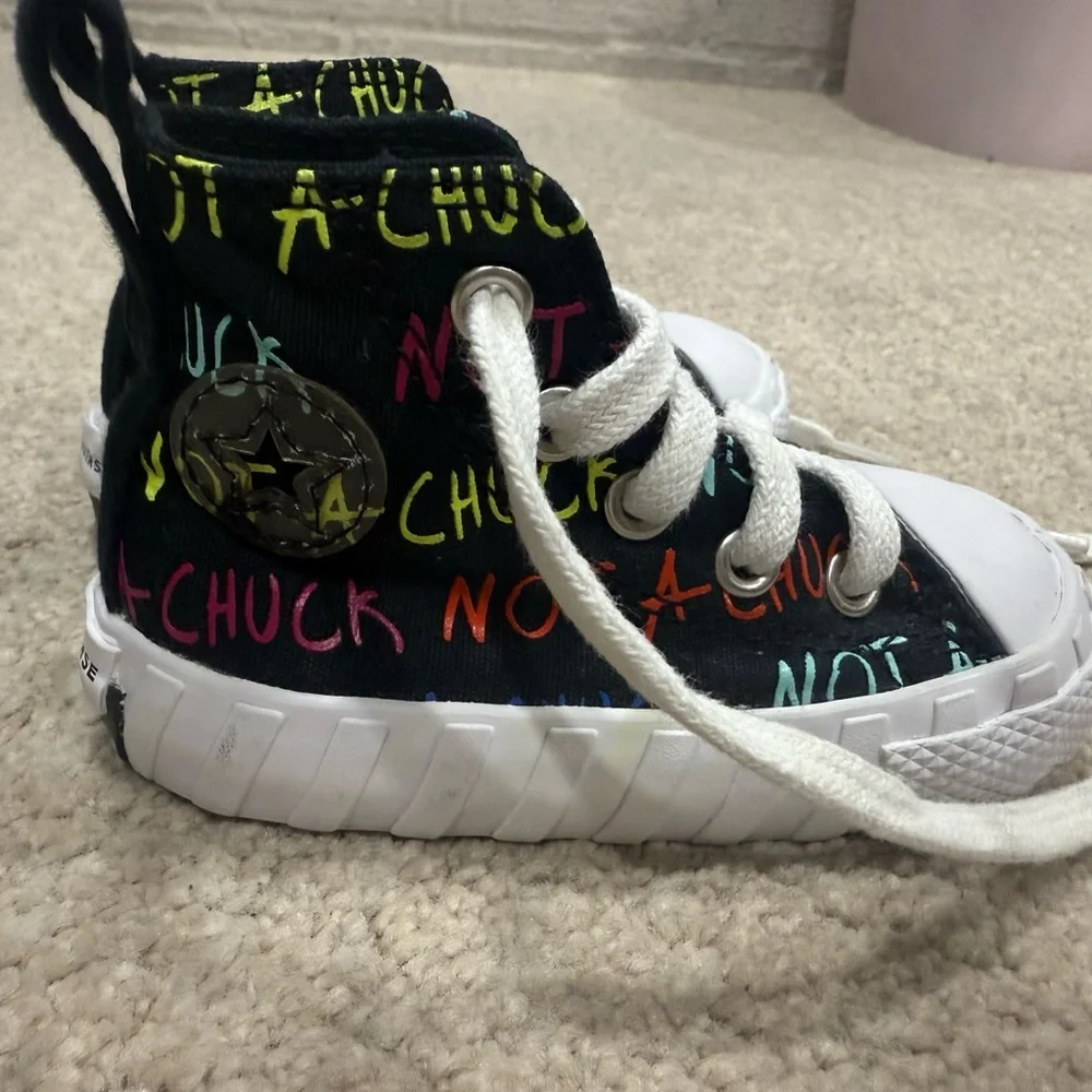 CONVERSE Kids Multicolor High-Top Sneakers Size 4